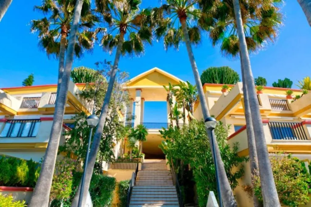 Oleholidays 1142 Romana Playa Vistas Al Mar Marbella 0*,  Spain